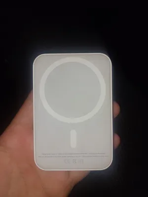 Apple MagSafe Battery Pack (A2384 modeli) 1