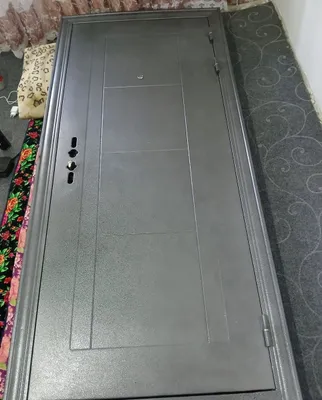 Eshik sotiladi tez va arzon 1