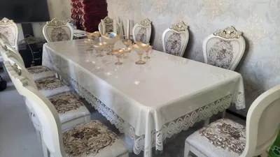 Стол и стулья, отличное состояние, 12 стульев, 275×114 1