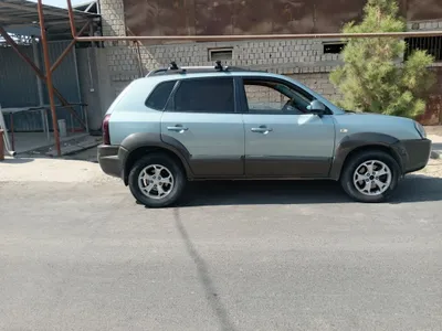 Hyundai Tucson 2008 1