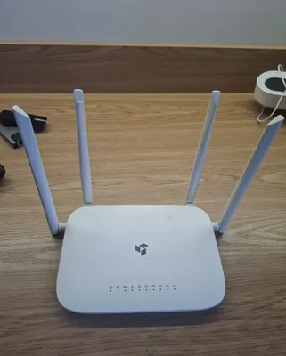 Ротуер SNR CPE ME2 Lite 1