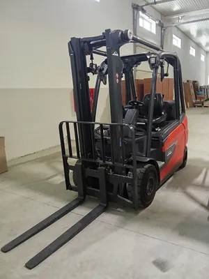 Электропогрузчик LINDA E25-01 1