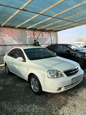 Chevrolet Lacetti 1