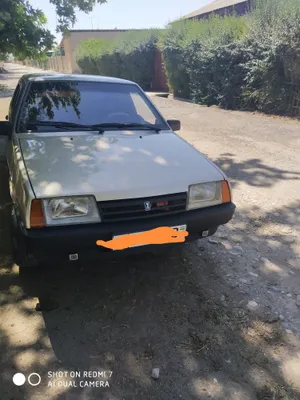 VAZ-21099 sotiladi 1