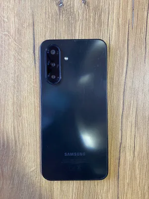 Samsung Galaxy A 17 1
