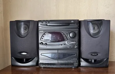PHILIPS musiqa markazi. 1