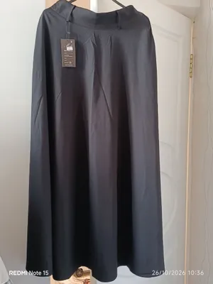 Zamonaviy model. Holati yangi, kiyilmagan. 1