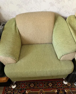 Burchak divan va ikkita kreslo 1