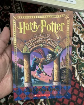 Harry Potter inglizcha kitoblari 1