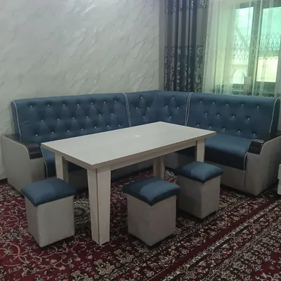 Yumshoq mebel Uglok