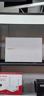 Ноутбук Asus 1