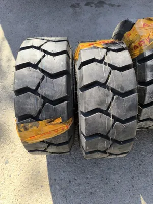 Шина Kara (18x7-8) 1