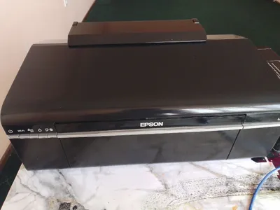 printer canon sotiladi rangli svetnoy 1