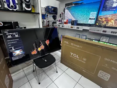 QLED 4K Ultra HD (3840x2160) 1