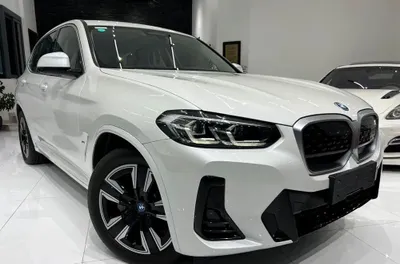 BMW IX3 M sport 2024/2025 1