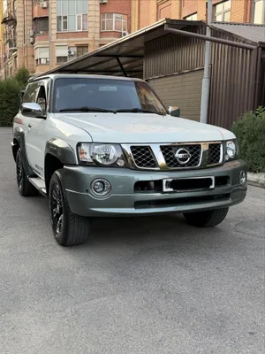 Nissan Patrol Y61 1