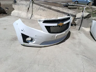 Продаются обшивка фары и запчасти для Mercedes-Benz 124 1
