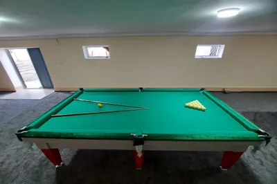 Продаётся бильярдный стол 1