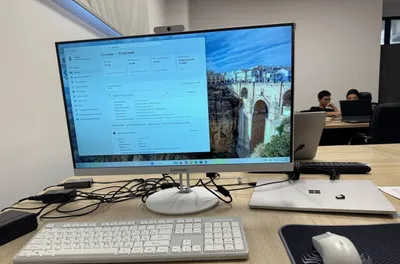 Моноблок Lenovo i5 14400. 1