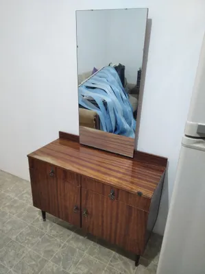 Oyna bilan tryumo. Tumbochka. Tumba. 1