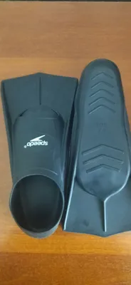 Продаются ласты 1
