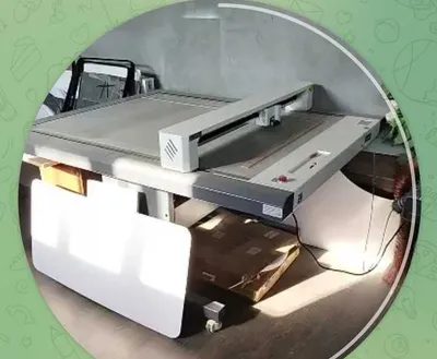 Planshet turidagi plotter stanogi