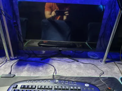 Manitor pixel 27 200hz 180hz 1