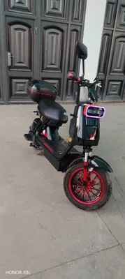 Срочно продаётся скутер, возможен торг 1