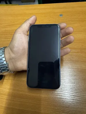 iPhone 11 64 ГБ, идеальный, не вскрывался 1