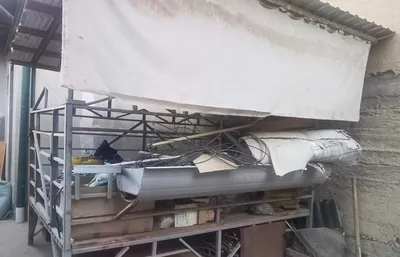 Овчарня срочно продаётся, с дощатым полом 1