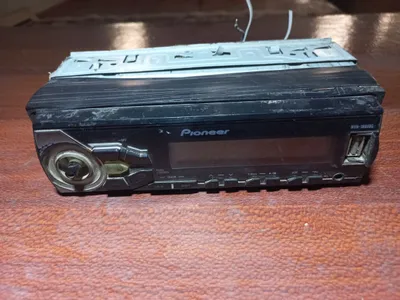 Оригинальная магнитола Pioneer продаётся 1