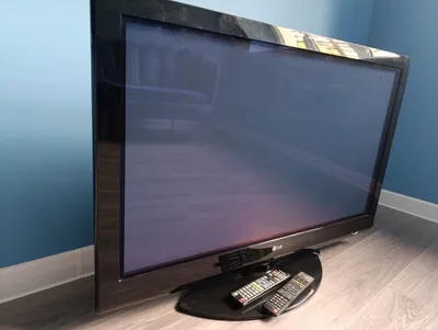 Срочно!Плазменный телевизор LG 42PG20 в рабочем состоянии. R 1