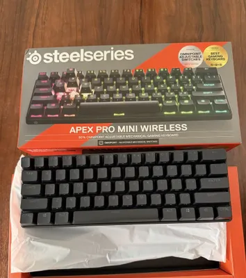 Steelseries pro min wireless klaviaturasi