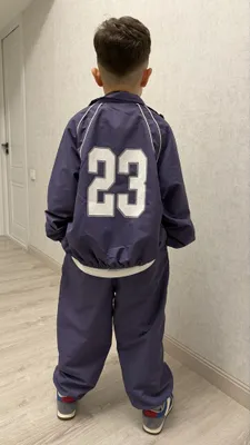 Sport kostyumi 1