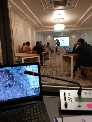 Konferensiya tarjimonlari, sinxron tarjima + jihozlar