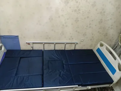 ko‘p funksiyali tibbiy karavot 1