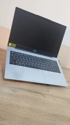 Acer aspire3.  AMDRyzen3  7330U SSD512GB/RAM 8GB 1