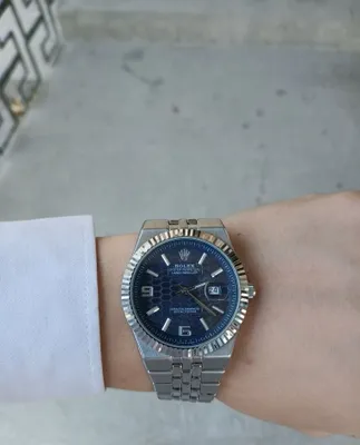 Rolex soat sotiladi 1