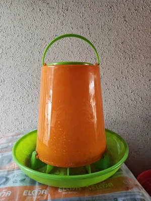 кормушка жожа ва парандалар учун