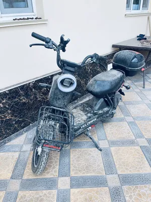 скутер Velomax 12w 1