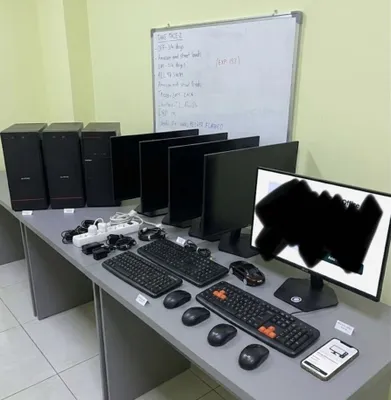 Ofis kompyuterlarini ulgurji sotish: Intel i5, 16 GB tezkor xotira, 7 ta monitor