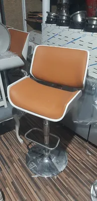 Стул барный и стул для гостиной. 1