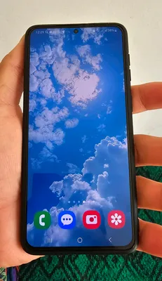 Samsung s21 plus 1