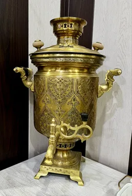 Qadimiy Tula samovari 1