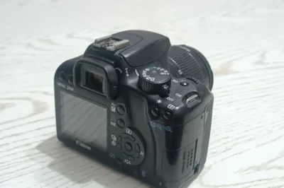 Продаётся фотоаппарат Canon EOS 1200D 1