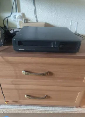 Videomagnitofon (Panasonic NV-L20) 1