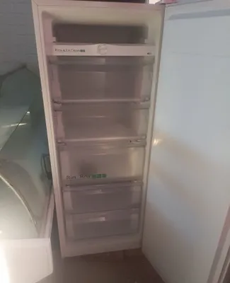 Продаётся морозильная камера 1