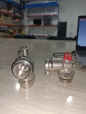 Автоматический воздухоотводчик 1