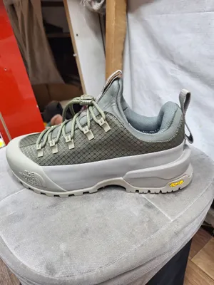 Вьетнамская оригинальная чистая термокроссовка 1