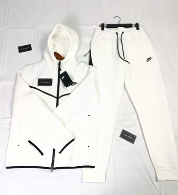 Nike Teach fleece 1